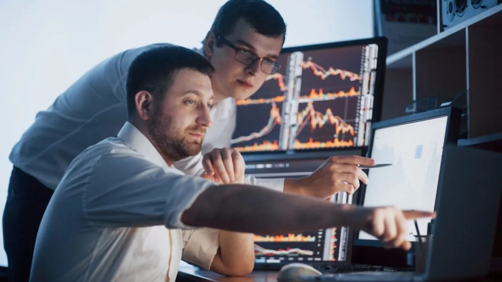 Ủy thác đầu tư chứng khoán là gì? Khám phá cách thức hoạt động và lợi ích của nó